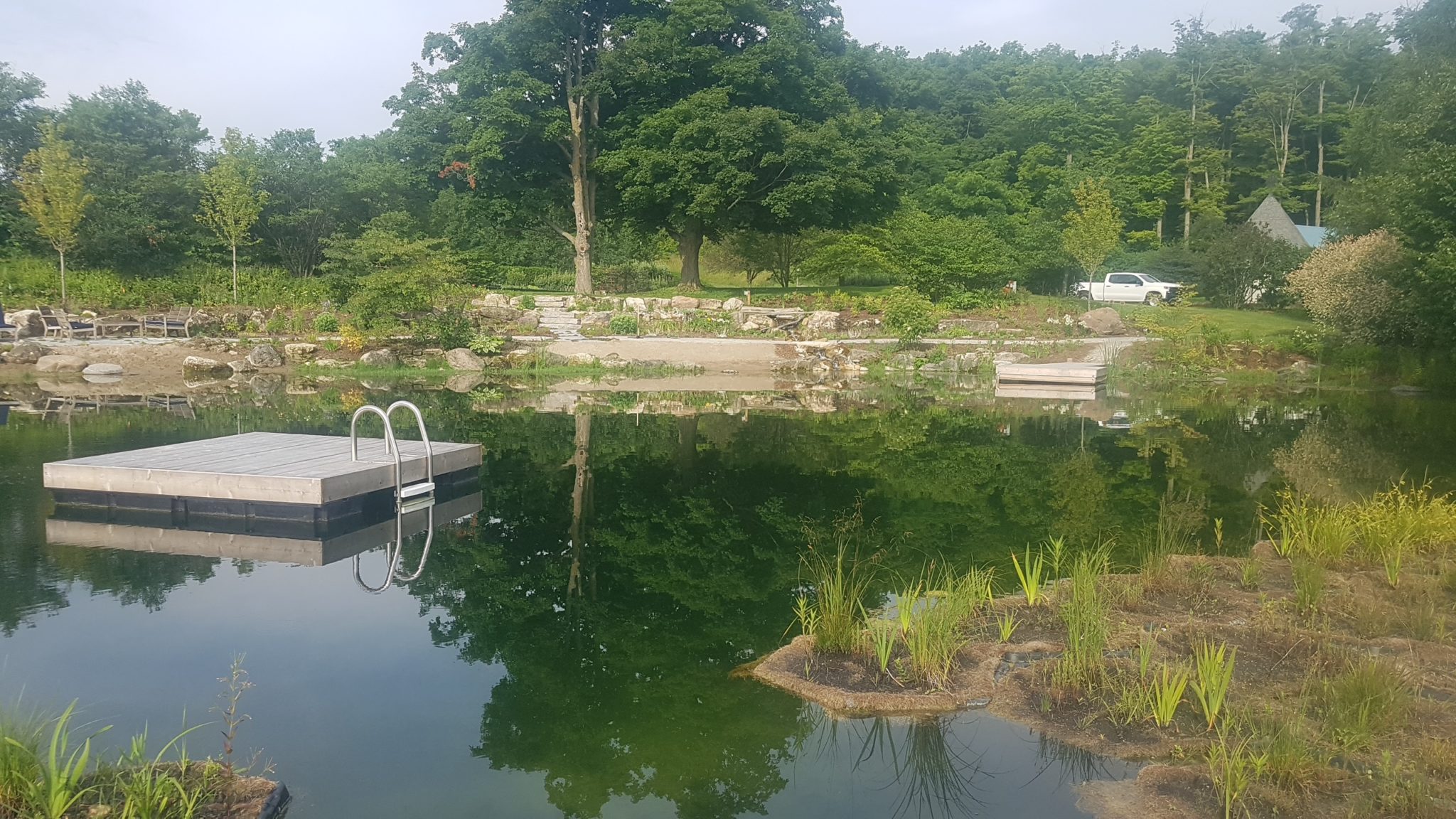 Earth Ponds In Ontario, Large Farm Pond Landscaping Ideas